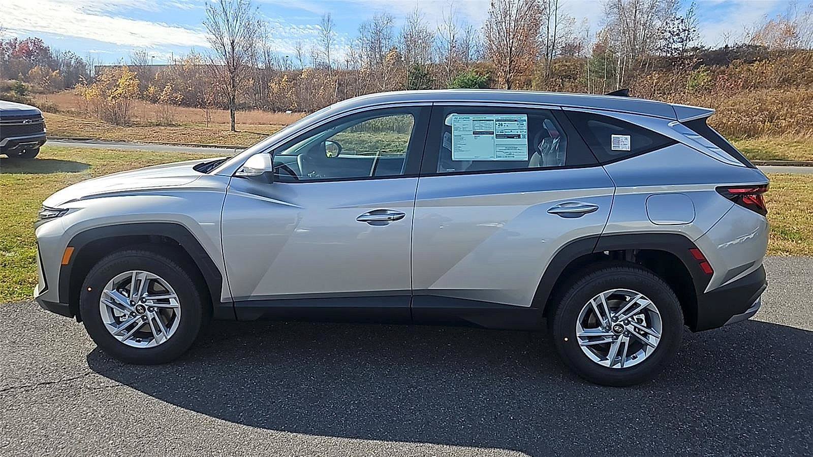 New 2026 Hyundai Tucson SE AWD/4WD image 4