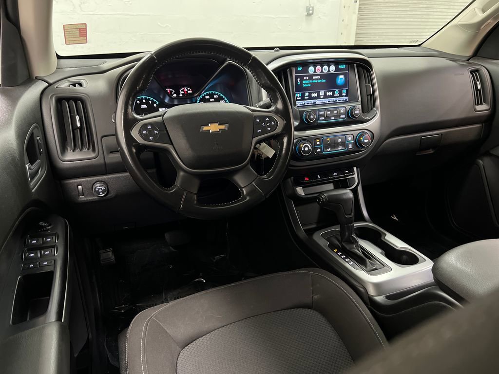 Used 2016 Chevrolet Colorado LT w/ LT Convenience Package image 14