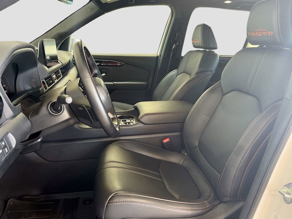 Used 2024 Honda Pilot TrailSport image 21