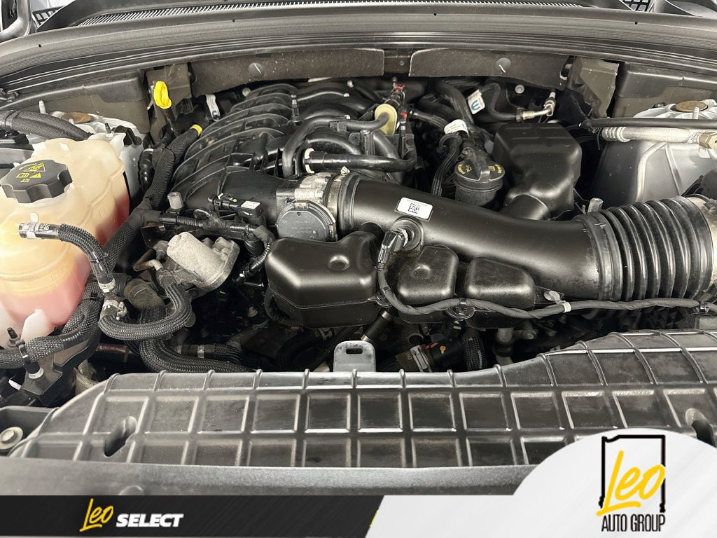 Used 2023 Jeep Grand Cherokee L Laredo AWD/4WD image 33