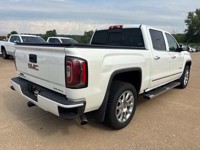 Used 2016 GMC Sierra 1500 Denali w/ Enhanced Driver Alert Package AWD/4WD image 3