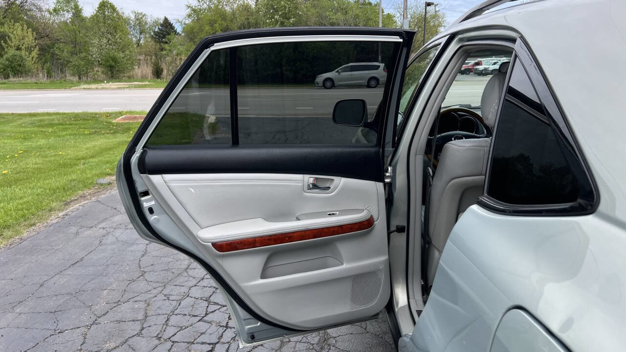Used 2005 Lexus RX 330 AWD image 32
