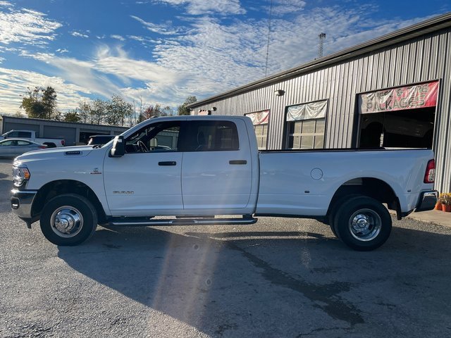 Used 2024 RAM 3500 Big Horn image 4