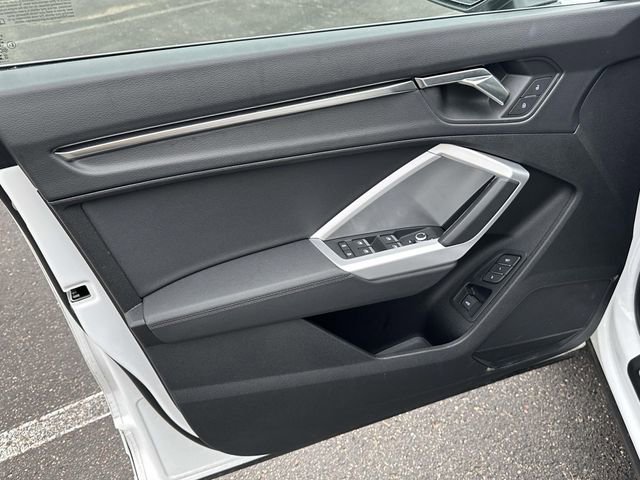 Certified 2025 Audi Q3 2.0T Premium w/ Convenience Package image 20