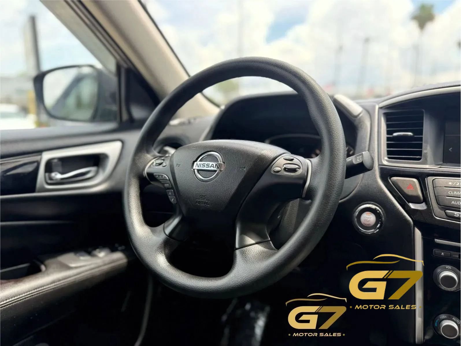 Used 2019 Nissan Pathfinder S FWD image 17
