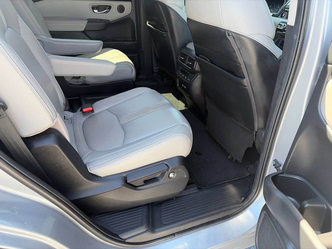 Used 2023 Honda Pilot EX-L image 14