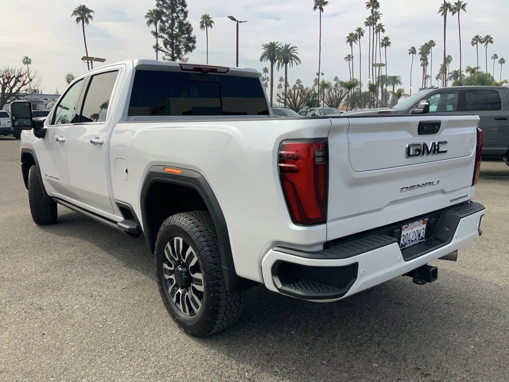 Used 2024 GMC Sierra 2500 Denali Ultimate w/ Max Trailering Package image 10