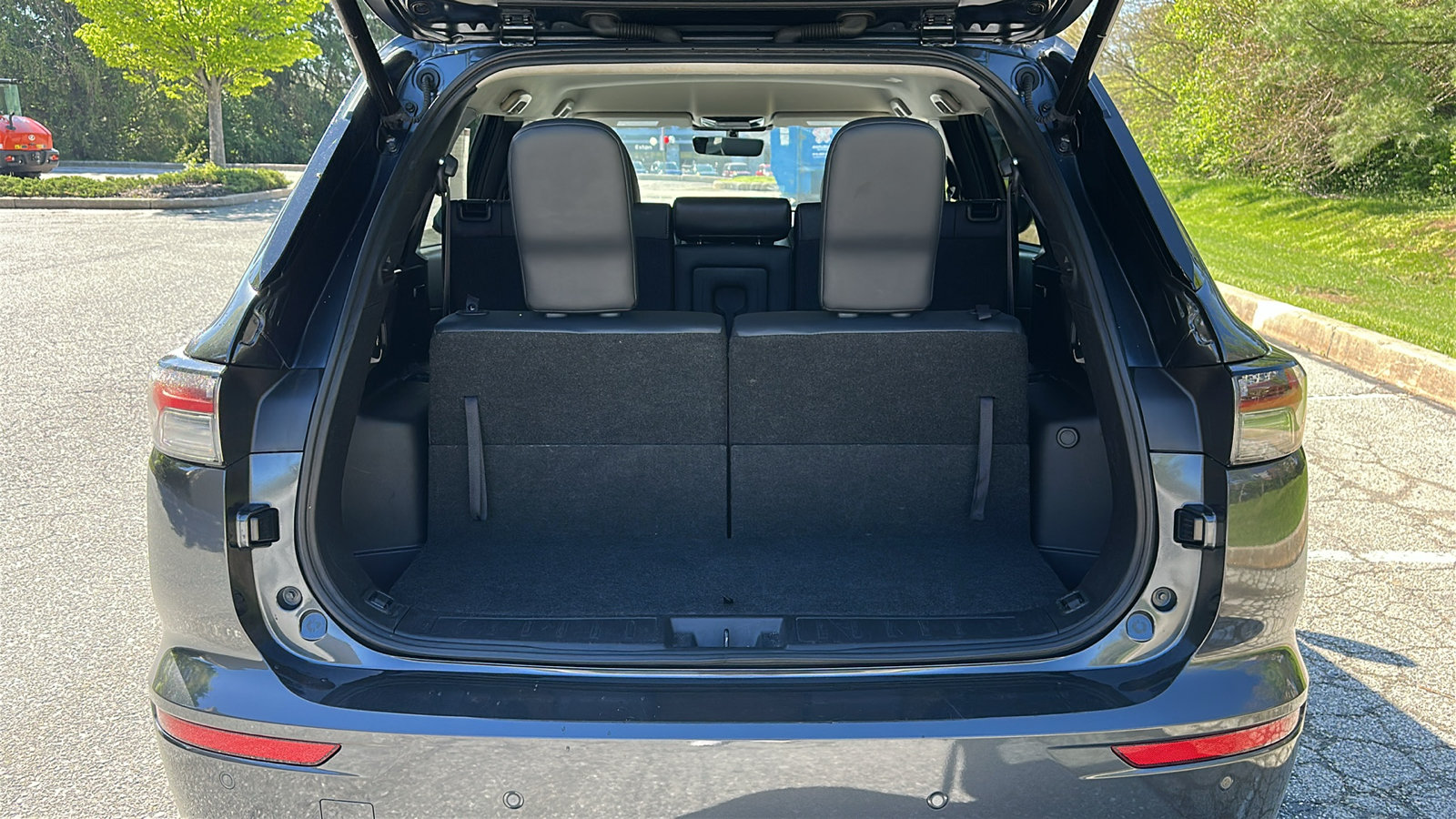 Used 2025 Mitsubishi Outlander SE AWD/4WD image 7