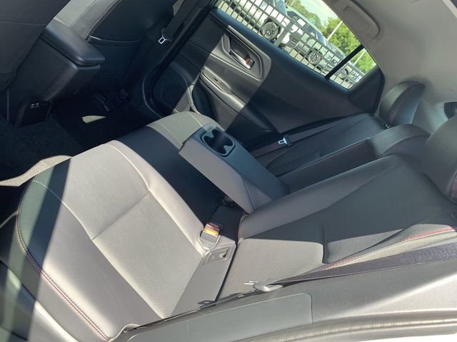 Used 2024 Toyota Prius Prime FWD image 10