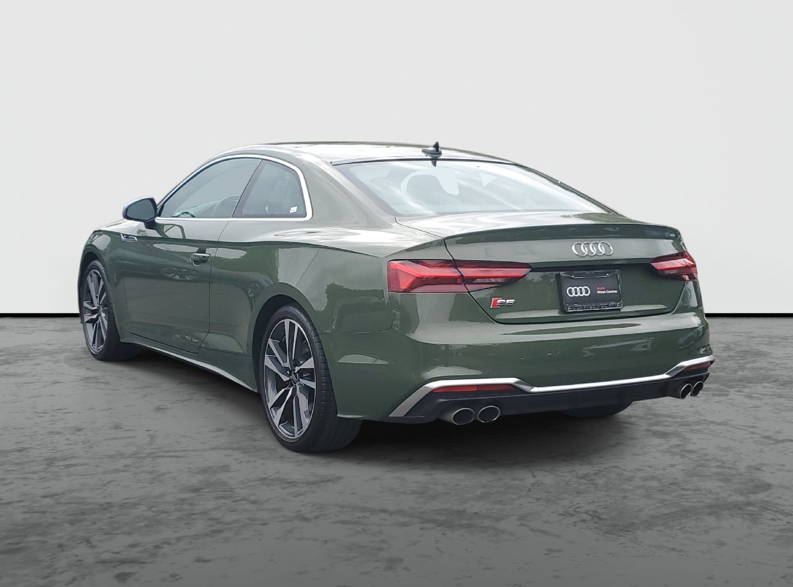 Used 2024 Audi S5 Premium Plus w/ Premium Plus AWD/4WD image 3