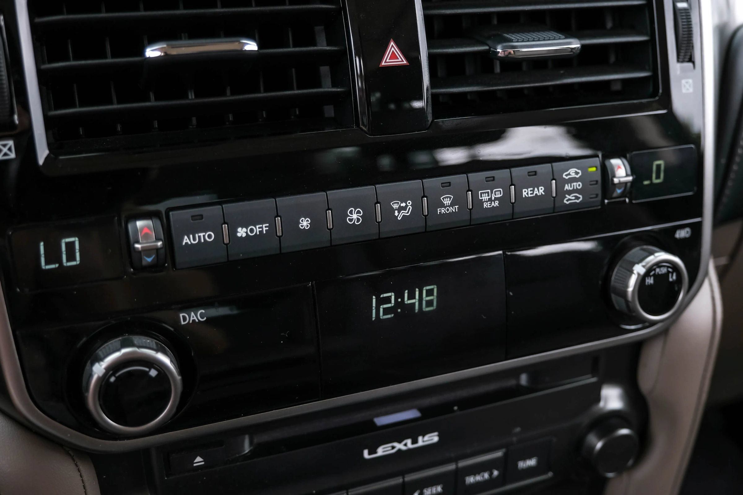 Used 2022 Lexus GX 460 Premium AWD/4WD image 28