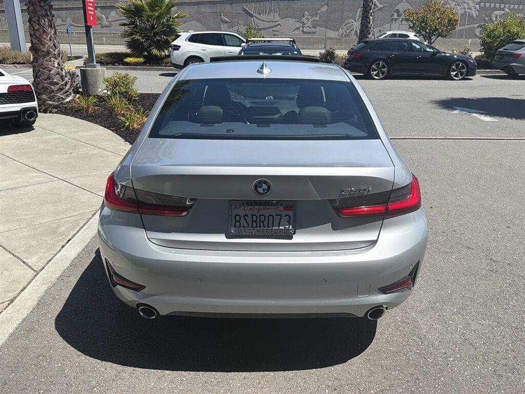 Used 2020 BMW 330i Sedan w/ Convenience Package RWD image 7