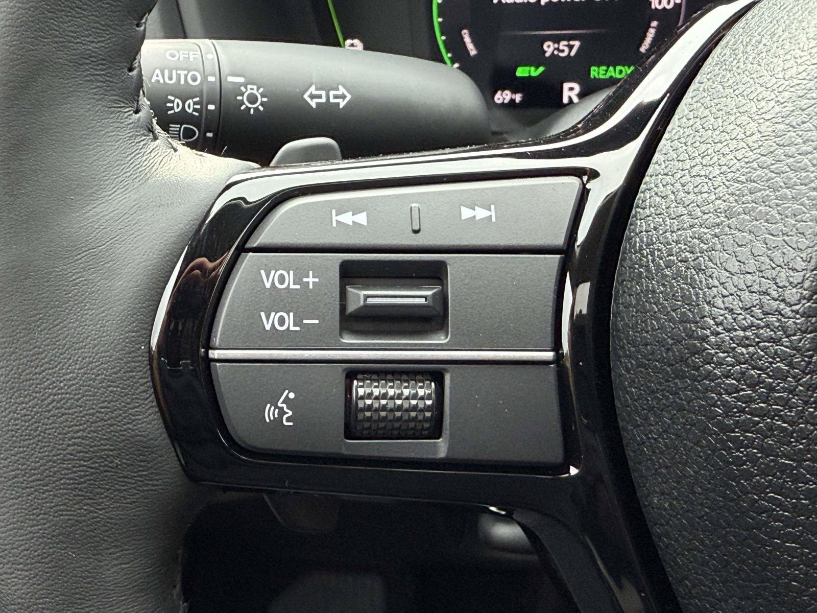 New 2026 Honda Accord Hybrid Touring image 18