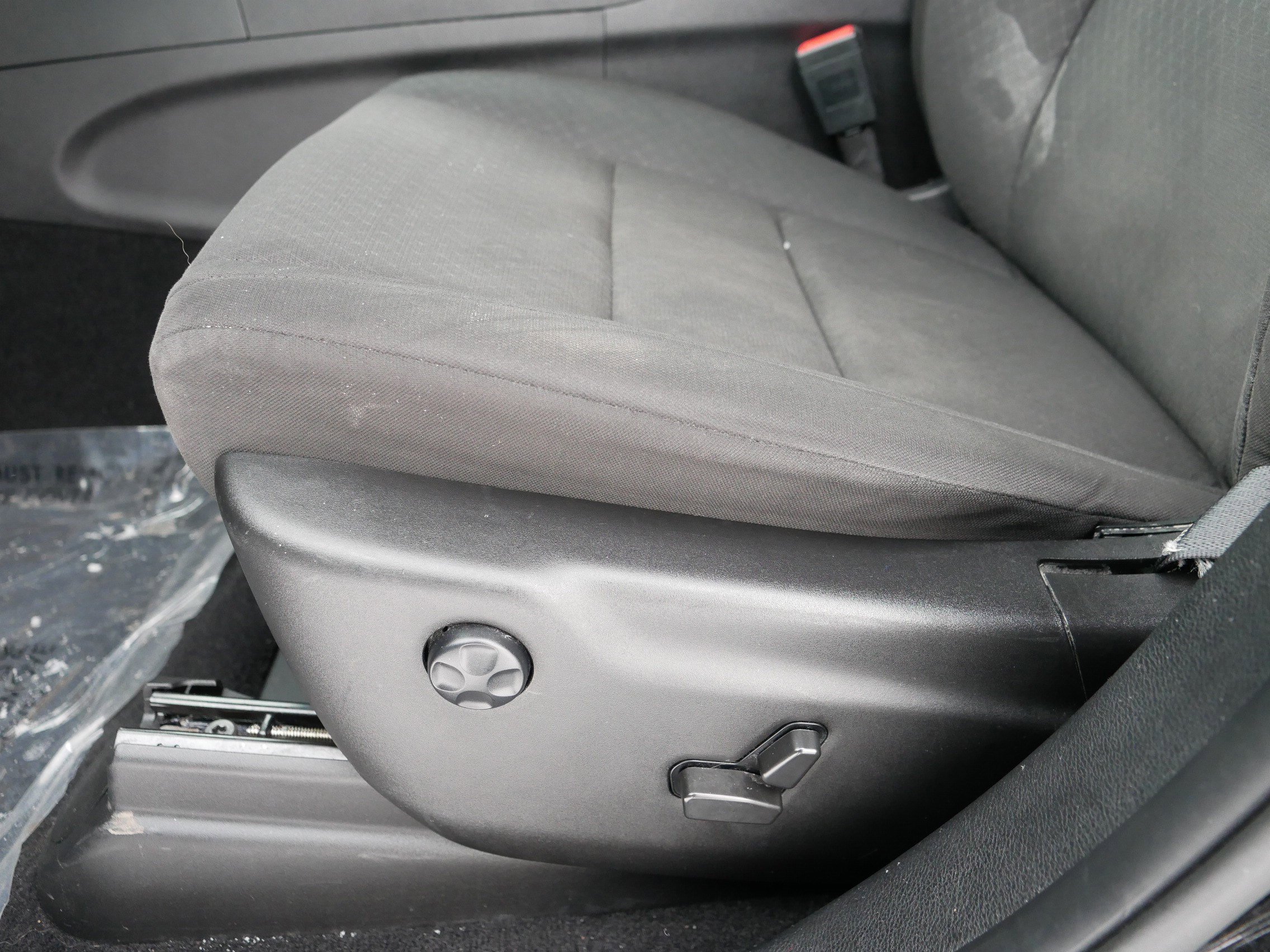 Used 2021 Jeep Grand Cherokee Laredo image 20