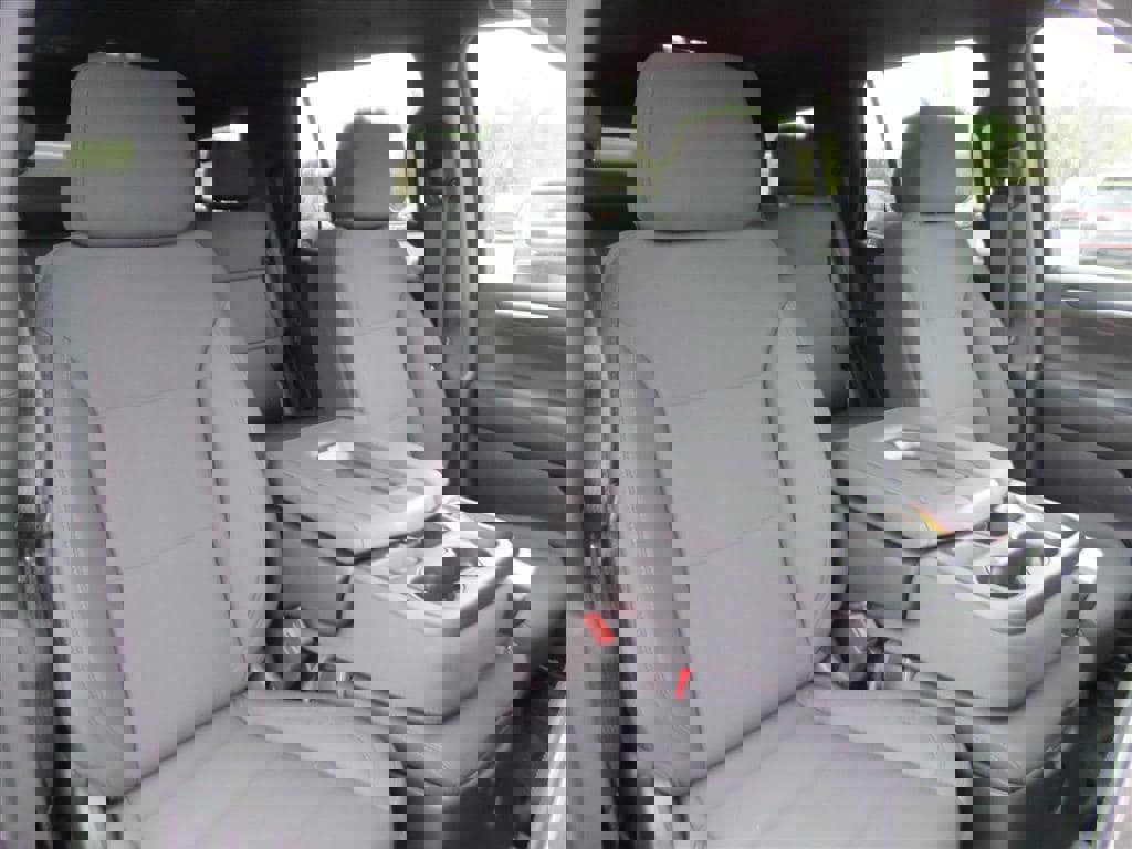 New 2025 Chevrolet Tahoe 4WD image 9