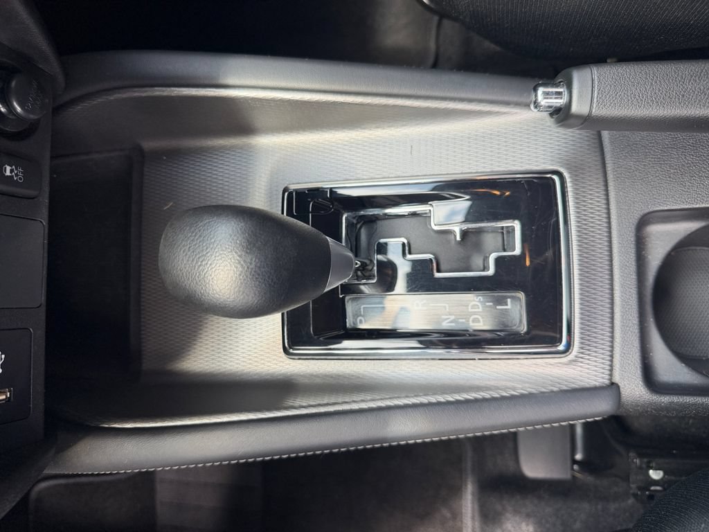 Used 2024 Mitsubishi Outlander Sport ES AWD/4WD image 21