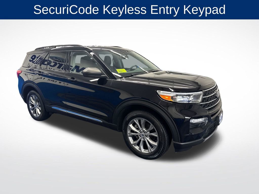 Certified 2022 Ford Explorer XLT w/ Equipment Group 202A AWD/4WD image 8