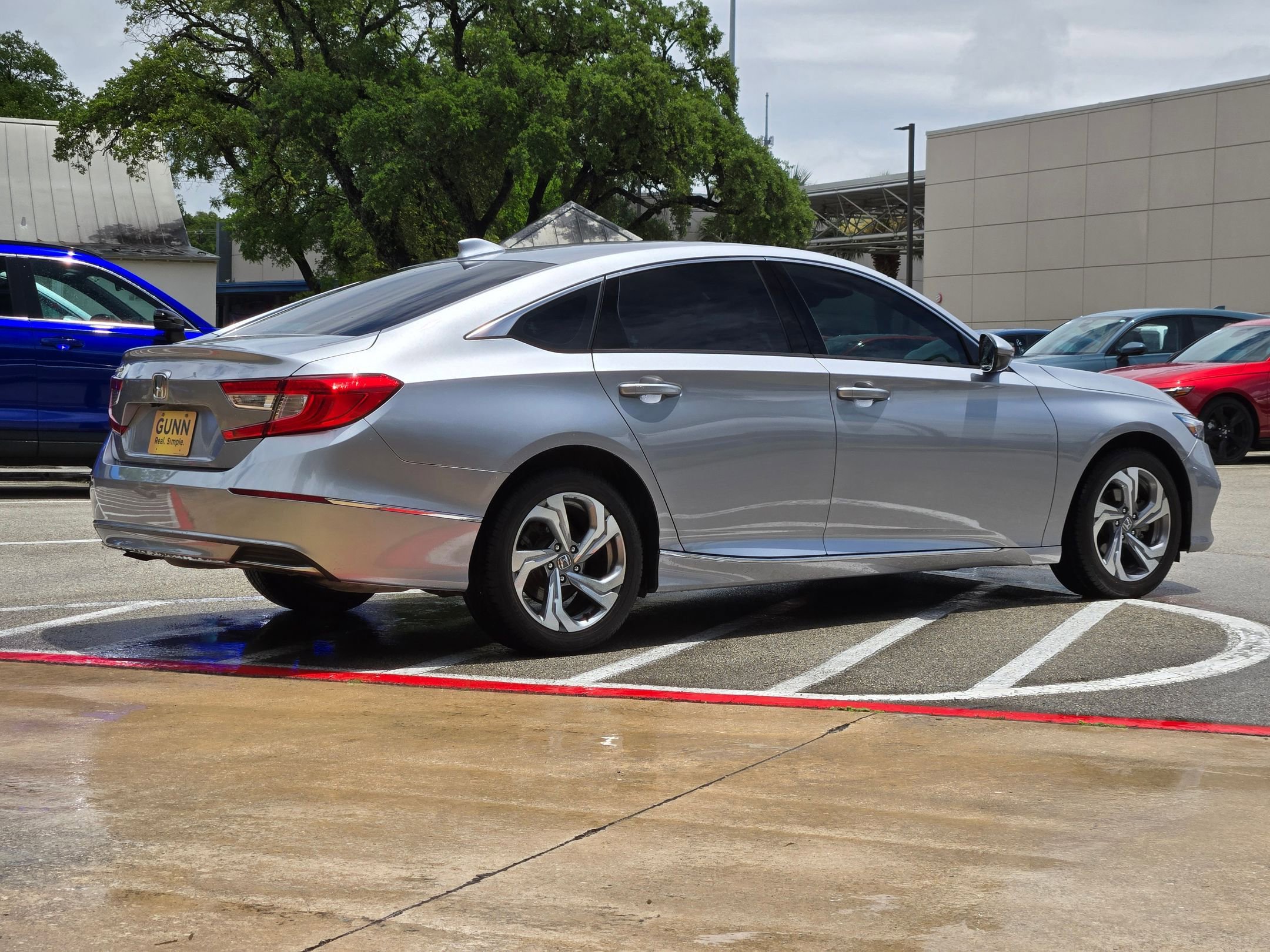 Used 2020 Honda Accord EX-L image 3
