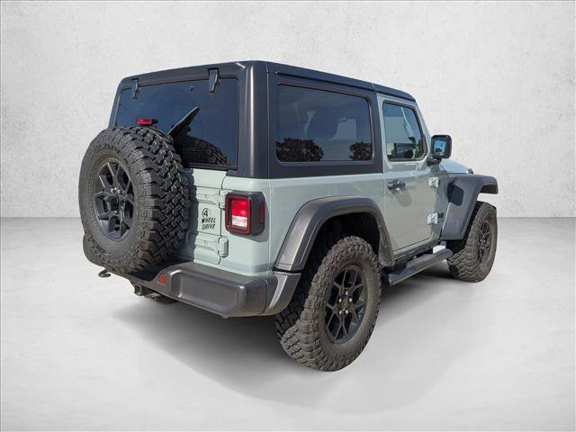 Used 2024 Jeep Wrangler Willys image 5
