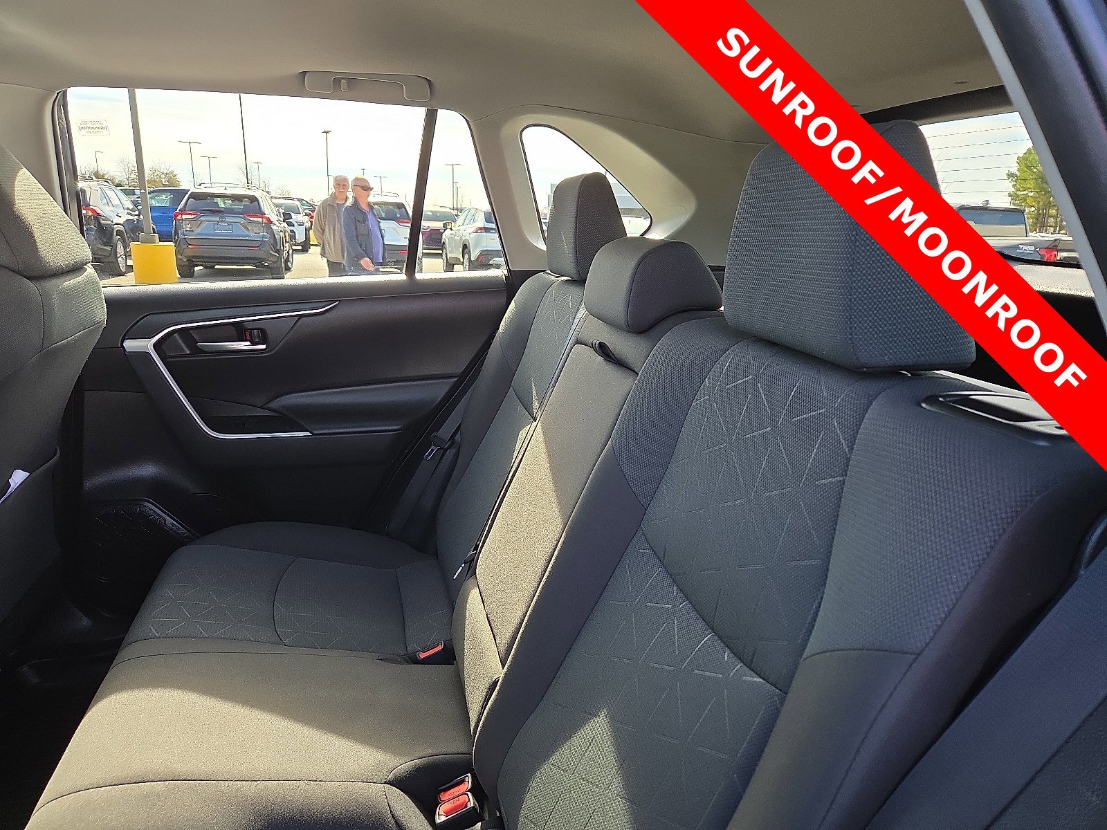 Used 2024 Toyota RAV4 XLE image 10