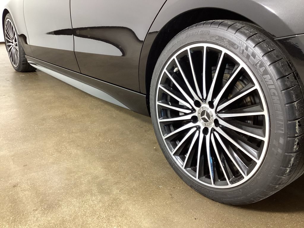 Used 2024 Mercedes-Benz C 300 Sedan w/ AMG Line w/ Night Package image 15