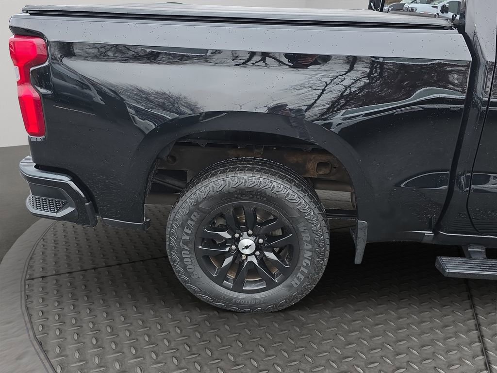 Certified 2019 Chevrolet Silverado 1500 RST image 26