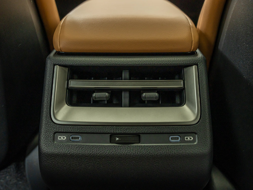 New 2026 Lexus ES 350h AWD w/ Convenience Package image 41