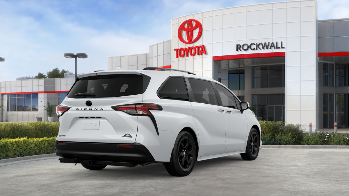 New 2026 Toyota Sienna XLE Woodland Edition AWD/4WD image 30