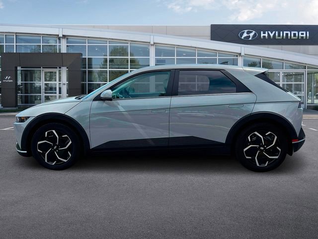 New 2024 Hyundai Ioniq 5 SEL image 3