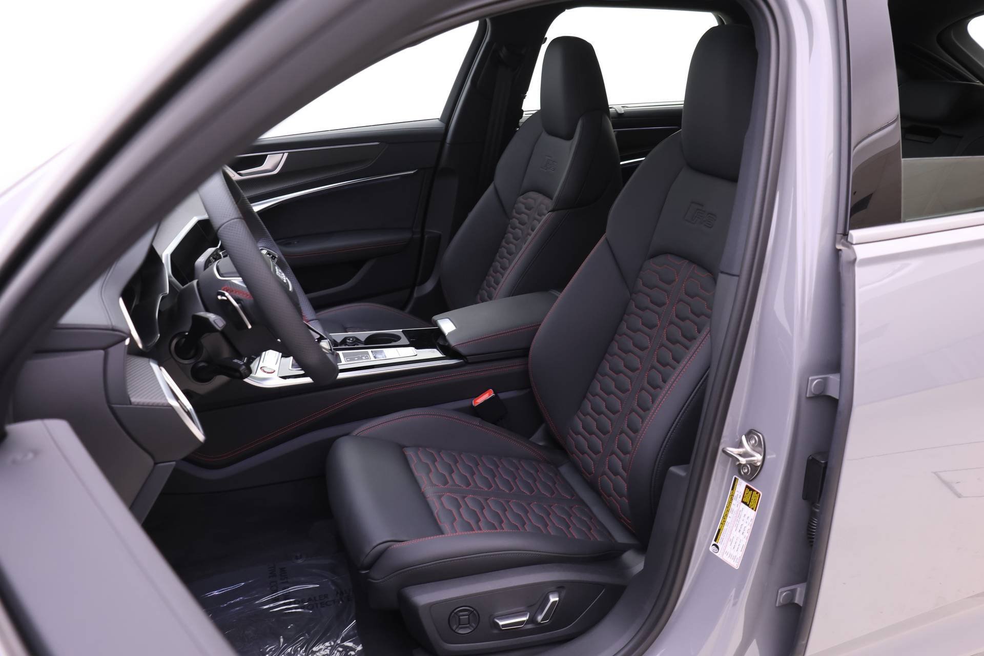 New 2026 Audi RS 6 performance image 7