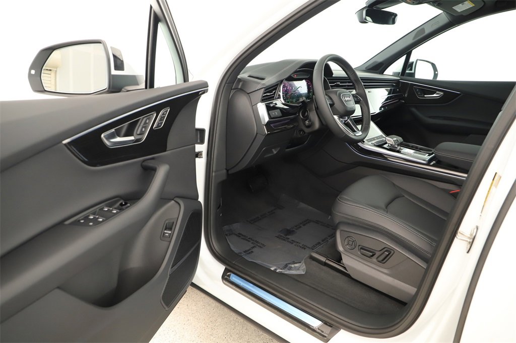 New 2026 Audi Q7 2.0T Premium image 14