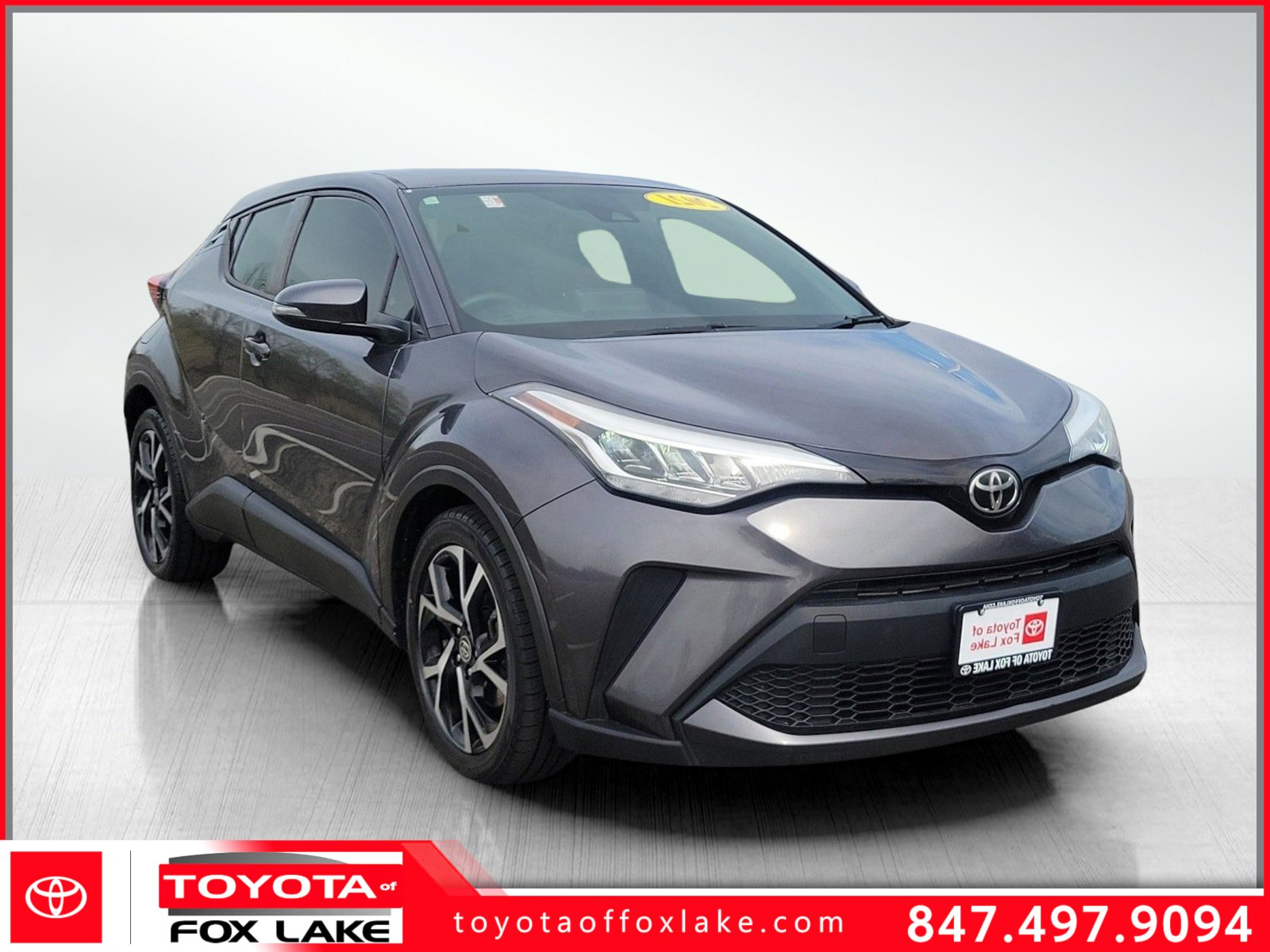 Used 2021 Toyota C-HR XLE FWD image 1