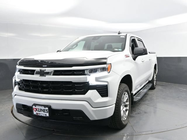 Used 2024 Chevrolet Silverado 1500 RST AWD/4WD image 6