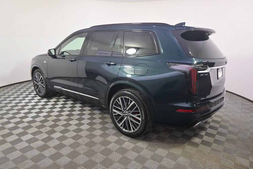 New 2025 Cadillac XT6 Sport w/ Technology Package image 3