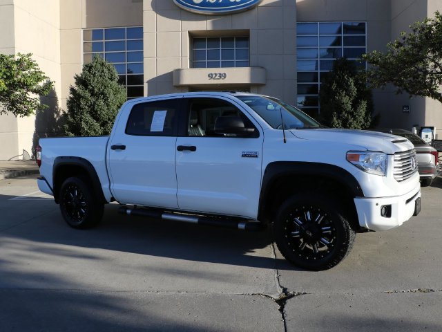 Used 2017 Toyota Tundra Platinum AWD/4WD image 1