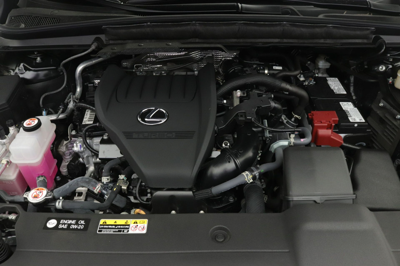 Used 2025 Lexus RX 350 FWD w/ Technology Package image 24