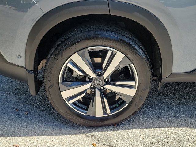 Certified 2023 Nissan Rogue SL w/ SL Premium Package image 13