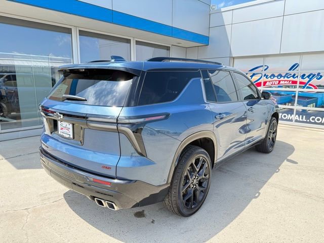 Used 2024 Chevrolet Traverse RS image 39