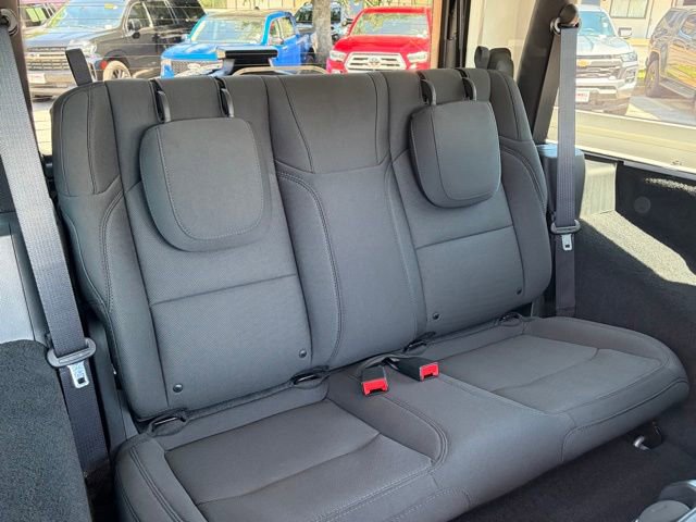 Used 2020 Jeep Wrangler Sport AWD/4WD image 28