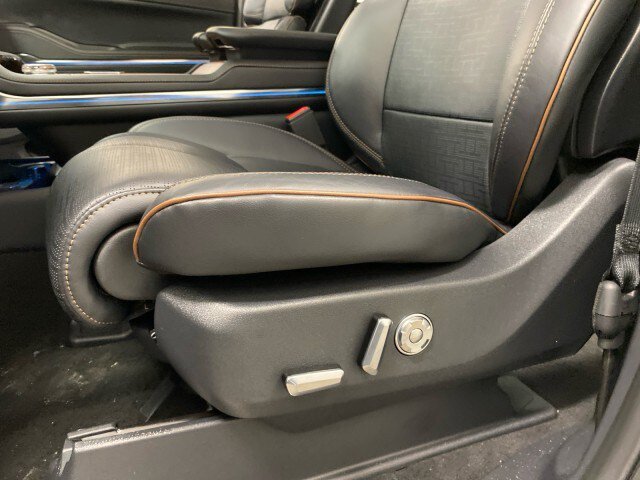 New 2026 Lincoln Navigator L Black Label AWD/4WD image 21