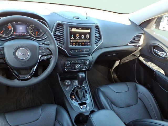 Used 2023 Jeep Cherokee Altitude Lux AWD/4WD image 18