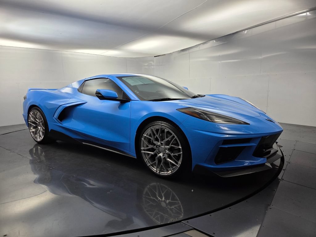 Used 2023 Chevrolet Corvette Stingray Premium Conv w/ Z51 Performance Package RWD image 12