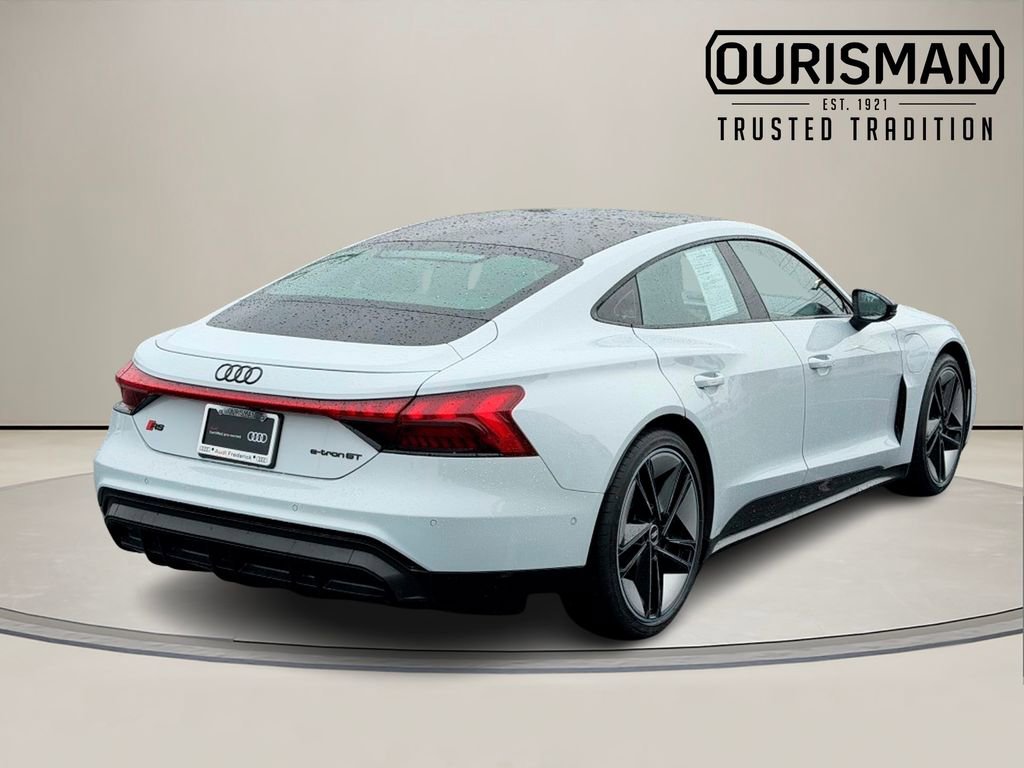 Certified 2022 Audi RS e-tron GT w/ Year 1 Package image 7