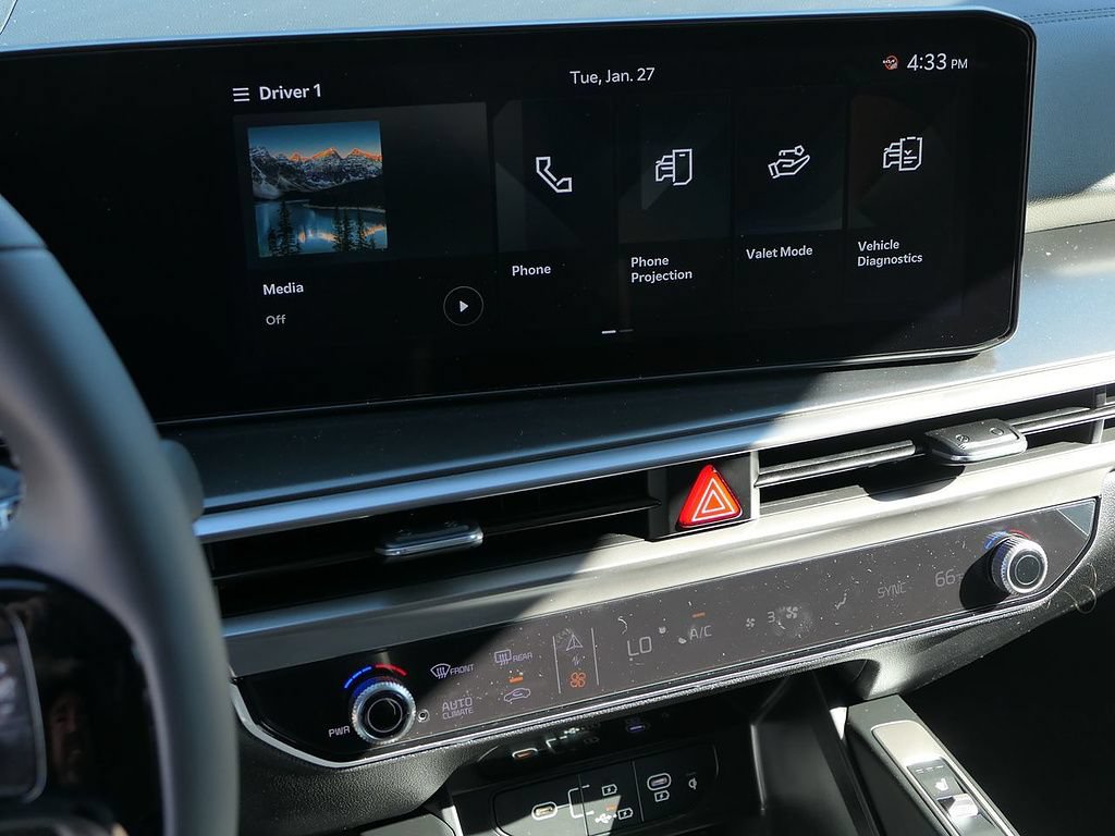 New 2026 Kia Sorento S FWD image 39