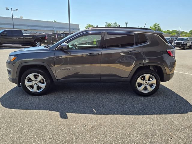 Used 2021 Jeep Compass Latitude w/ Mopar Graphics Package AWD/4WD image 23