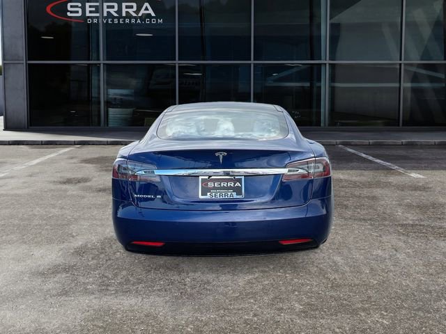 Used 2017 Tesla Model S 60D image 4