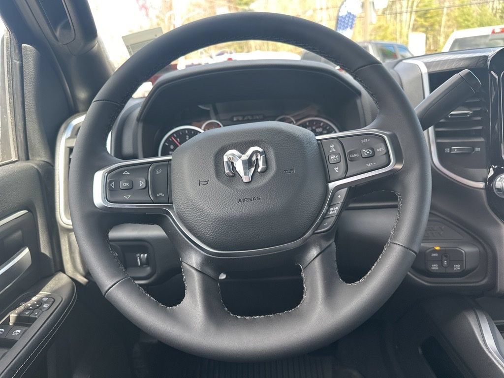 New 2026 RAM 2500 Big Horn AWD/4WD image 16
