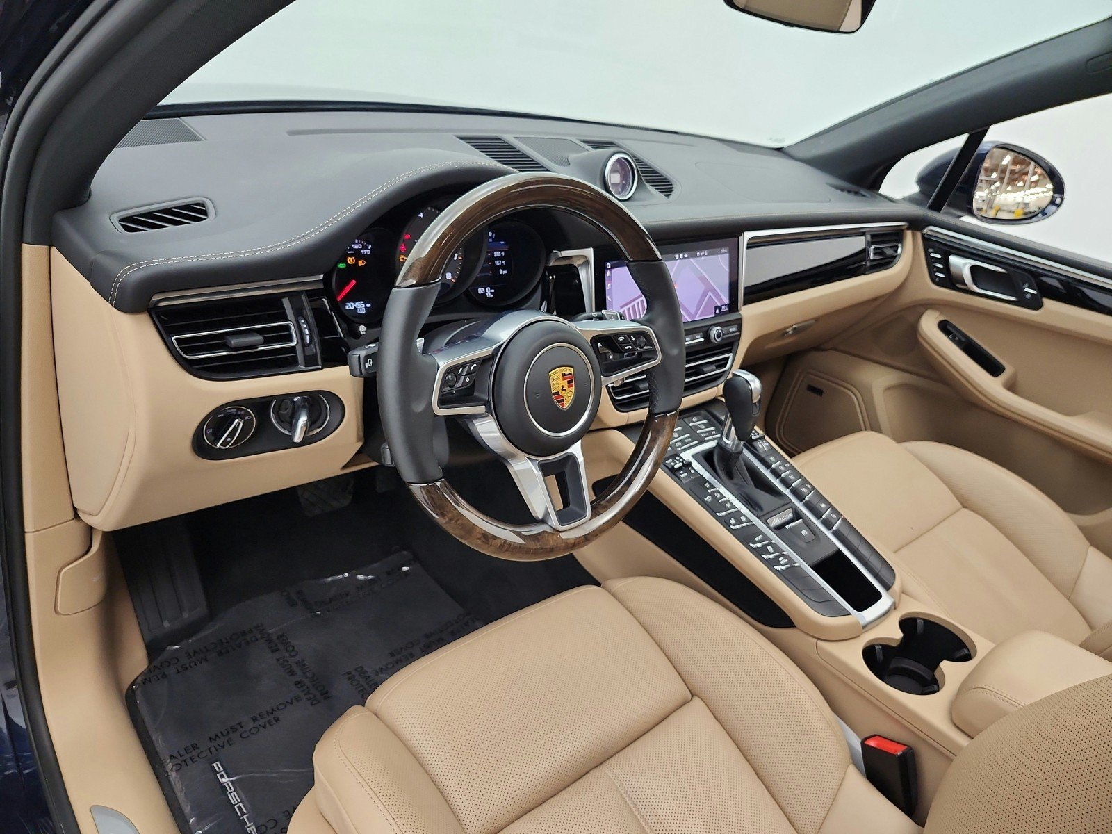 Used 2021 Porsche Macan S AWD/4WD image 9