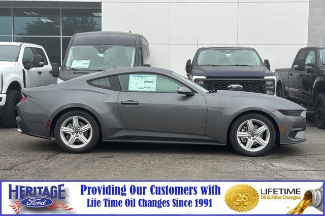 New 2026 Ford Mustang Coupe image 3