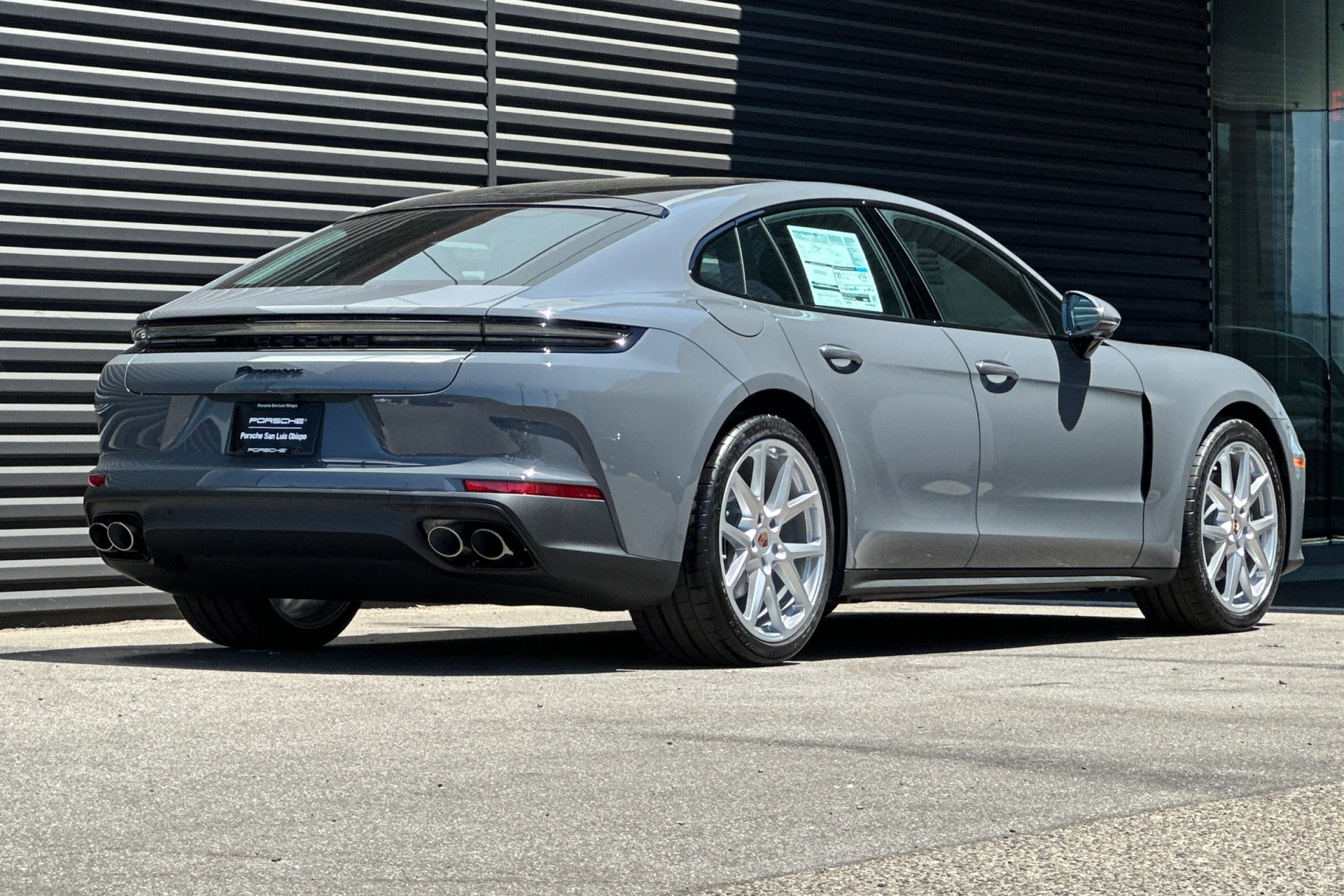 New 2025 Porsche Panamera image 8